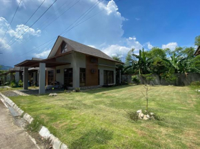 3 Bedroom Beach Villa in Danao City